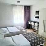 krevet i doručak Azur