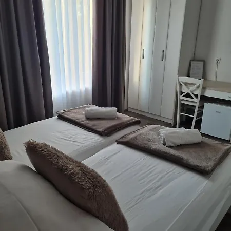 Azur Bed & Breakfast