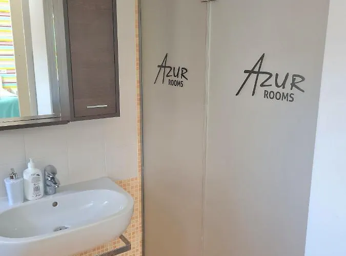 Azur Bed & Breakfast 3*