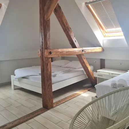 Azur Bed & Breakfast