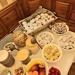 Azur Frühstückspension 3*